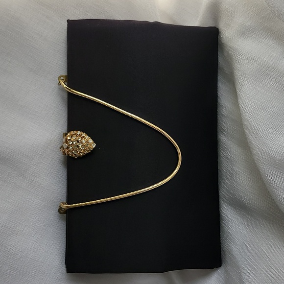Vintage Unbranded Black Satin Evening Bag W/ Gorgeous Faux Diamond Clasp, $40 - Picture 8 of 10